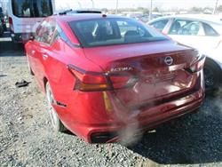 نیسان ئەلتیما